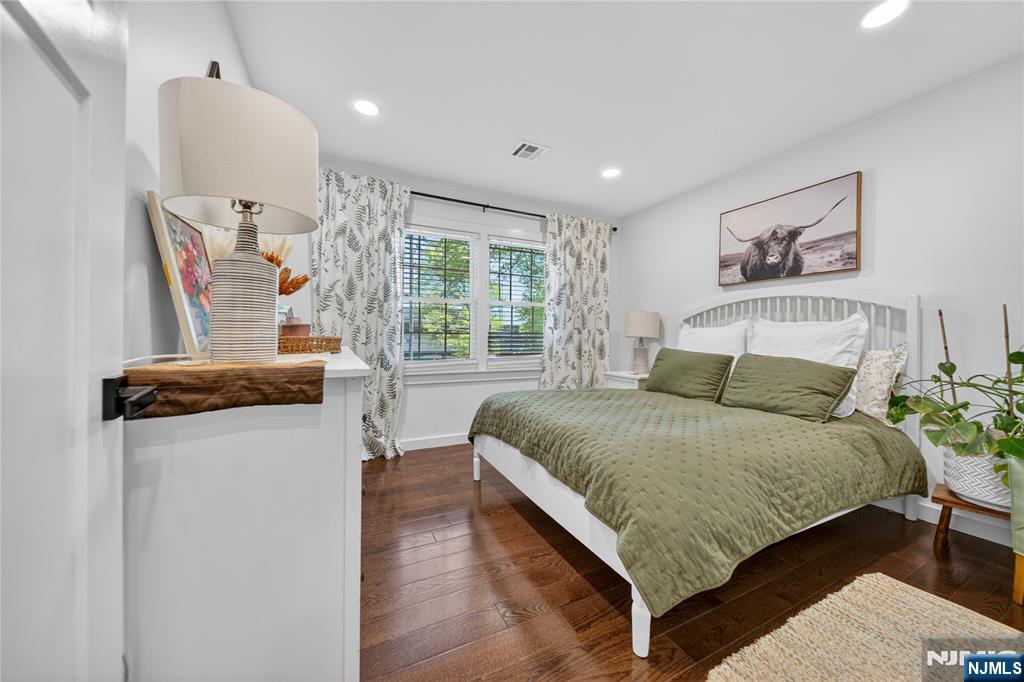 789 Kinderkamack Road Oradell, NJ 07649 - Photo 19 of 45