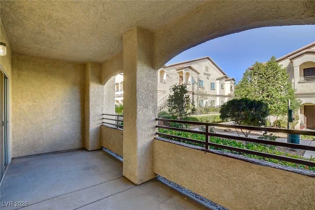 2291 West Horizon Ridge Parkway, Unit 7138 Henderson, NV 89052 - Photo 29 of 31 Private patio