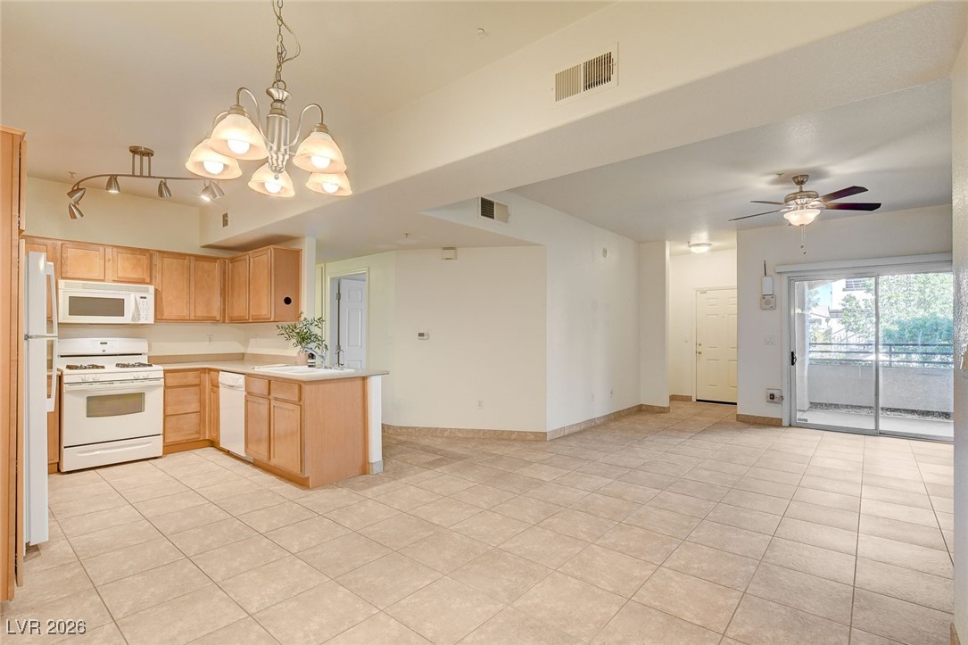 2291 West Horizon Ridge Parkway, Unit 7138 Henderson, NV 89052 - Photo 7 of 31