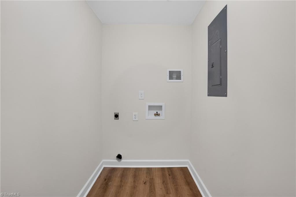 520 Ashburn Street High Point, NC 27260 - Photo 17 of 39 Gallery Image 17