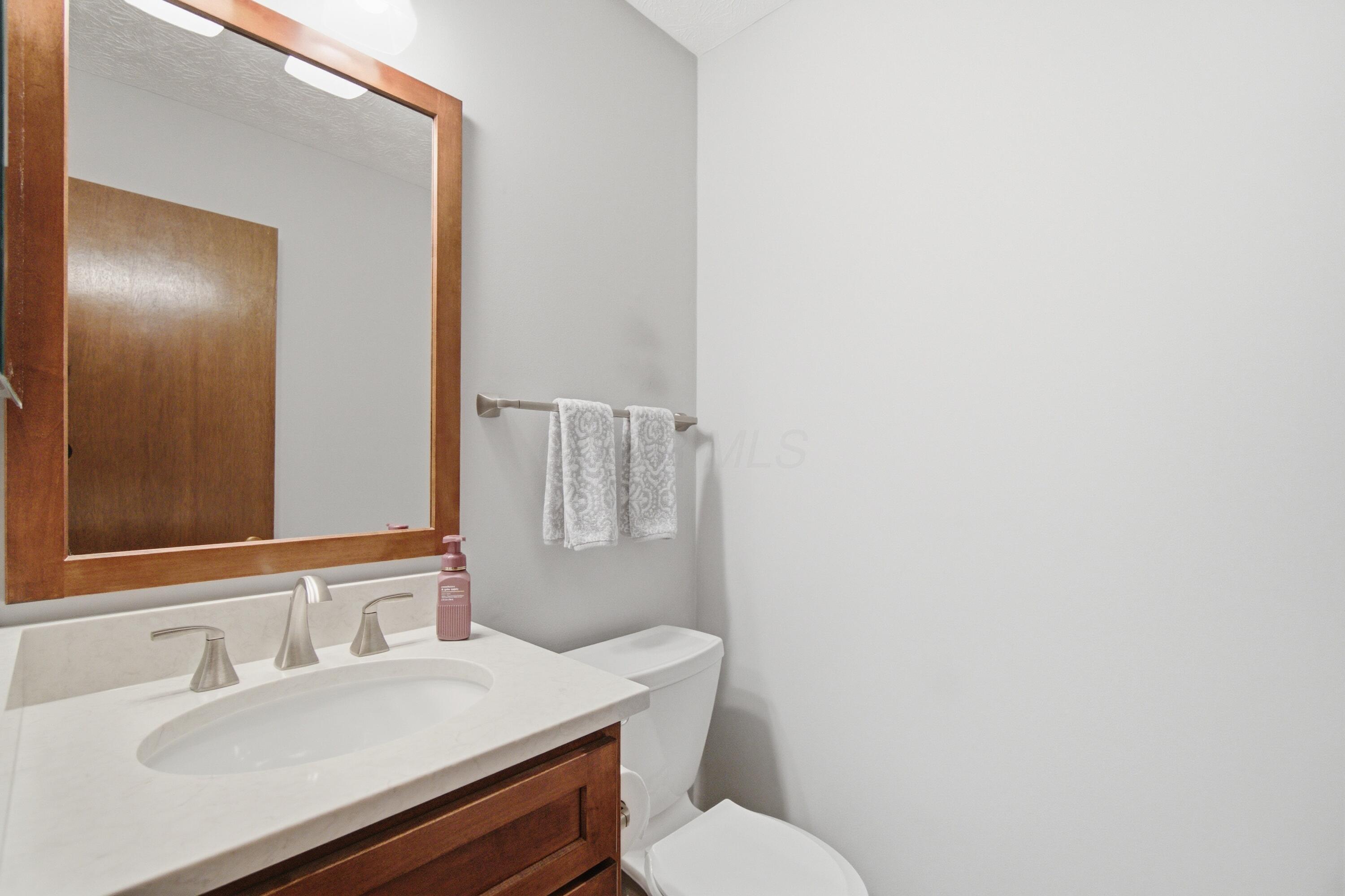 589 Brice Road Reynoldsburg, OH 43068 - Photo 34 of 89 48-038