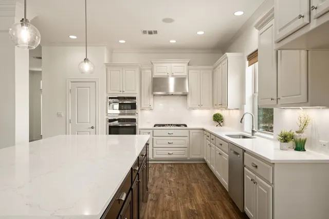 $849,000 | 5701 Cherokee Draw Road, Austin, TX 78738