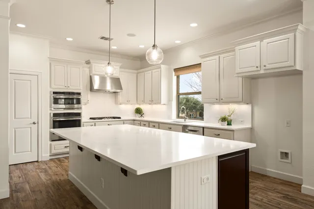 $849,000 | 5701 Cherokee Draw Road, Austin, TX 78738