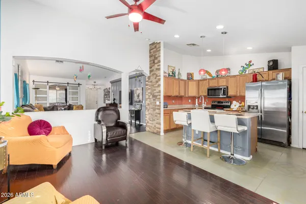 $349,999 | 3337 West Wayland Drive, Phoenix, AZ 85041