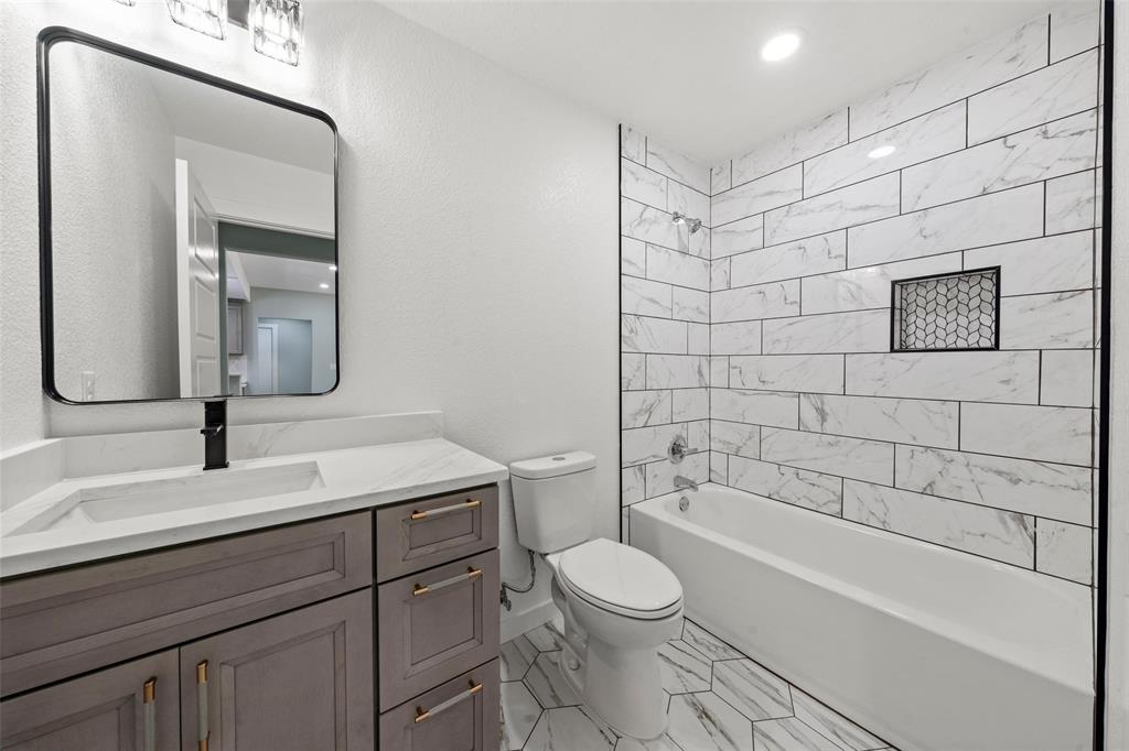 2505 Stewart Drive Waco, TX 76708 - Photo 12 of 16