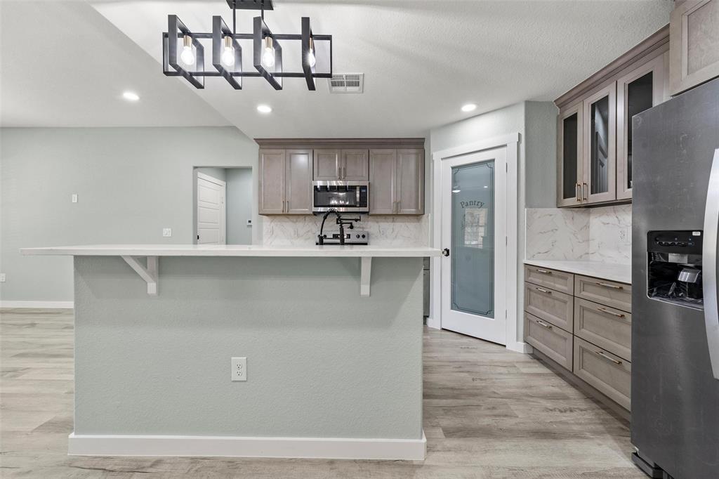 2505 Stewart Drive Waco, TX 76708 - Photo 6 of 16