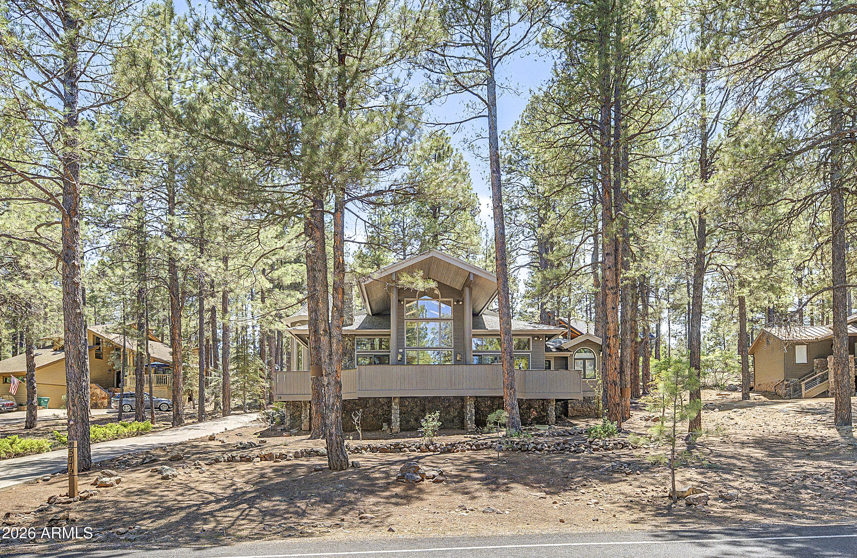 5779 Griffiths Spring Flagstaff, AZ 86005 - Photo 3 of 37 3