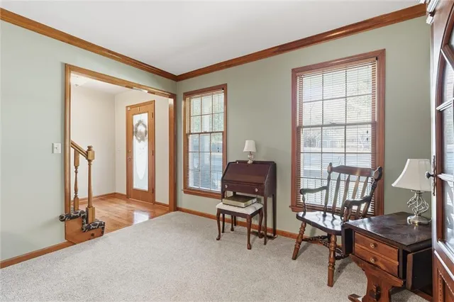 $445,000 | 8641 Greenwood Lane, Lenexa, KS 66215