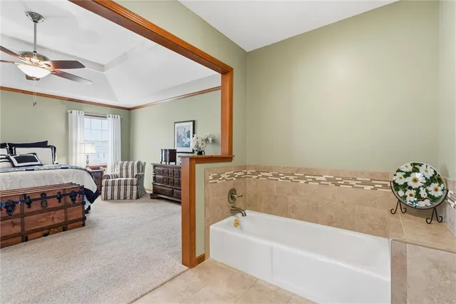 $445,000 | 8641 Greenwood Lane, Lenexa, KS 66215