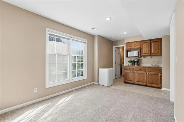 $445,000 | 8641 Greenwood Lane, Lenexa, KS 66215