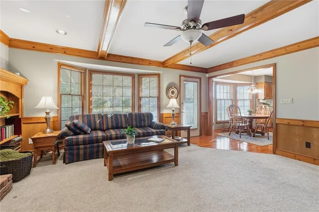 $445,000 | 8641 Greenwood Lane, Lenexa, KS 66215