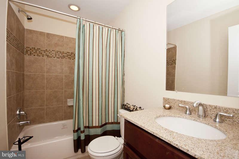 1844 Ralston Place Crofton, MD 21114 - Photo 22 of 30 Bath