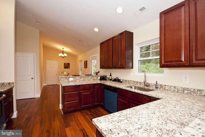 1844 Ralston Place Crofton, MD 21114 - Photo 10 of 30 Kitchen