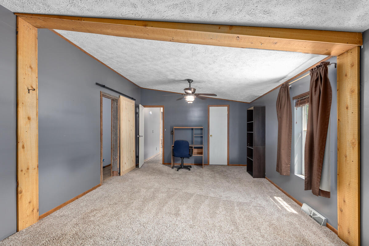 18720 Stonehouse Road Hersey, MI 49639 - Photo 10 of 21 18720-Stonehouse_009