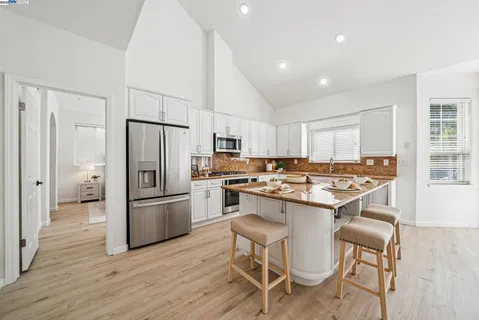 $1,795,000 | 5603 Highcrest Court, Pleasanton, CA 94588