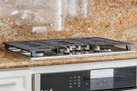 $1,795,000 | 5603 Highcrest Court, Pleasanton, CA 94588