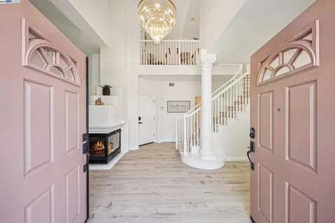 $1,795,000 | 5603 Highcrest Court, Pleasanton, CA 94588