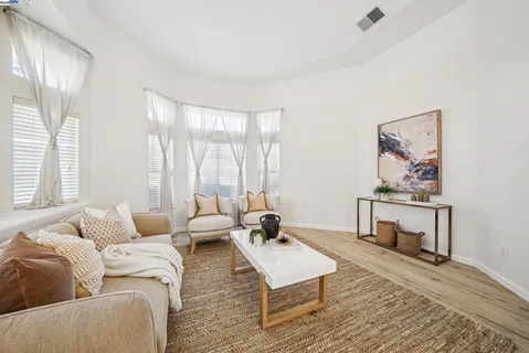 $1,795,000 | 5603 Highcrest Court, Pleasanton, CA 94588