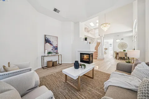 $1,795,000 | 5603 Highcrest Court, Pleasanton, CA 94588