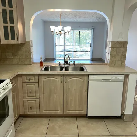 $1,600 | 2302 Sunrise Fort, Unit 3201, Fort Pierce, FL 34982