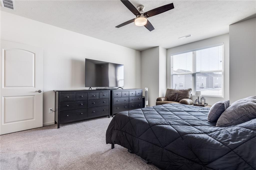 6151 Walkabout Way Brownsburg, IN 46112 - Photo 23 of 41