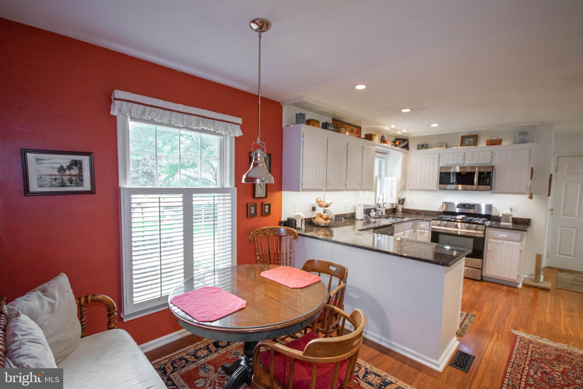 3881 5 Friars Road Salisbury, MD 21804 - Photo 13 of 44 Breakfast nook