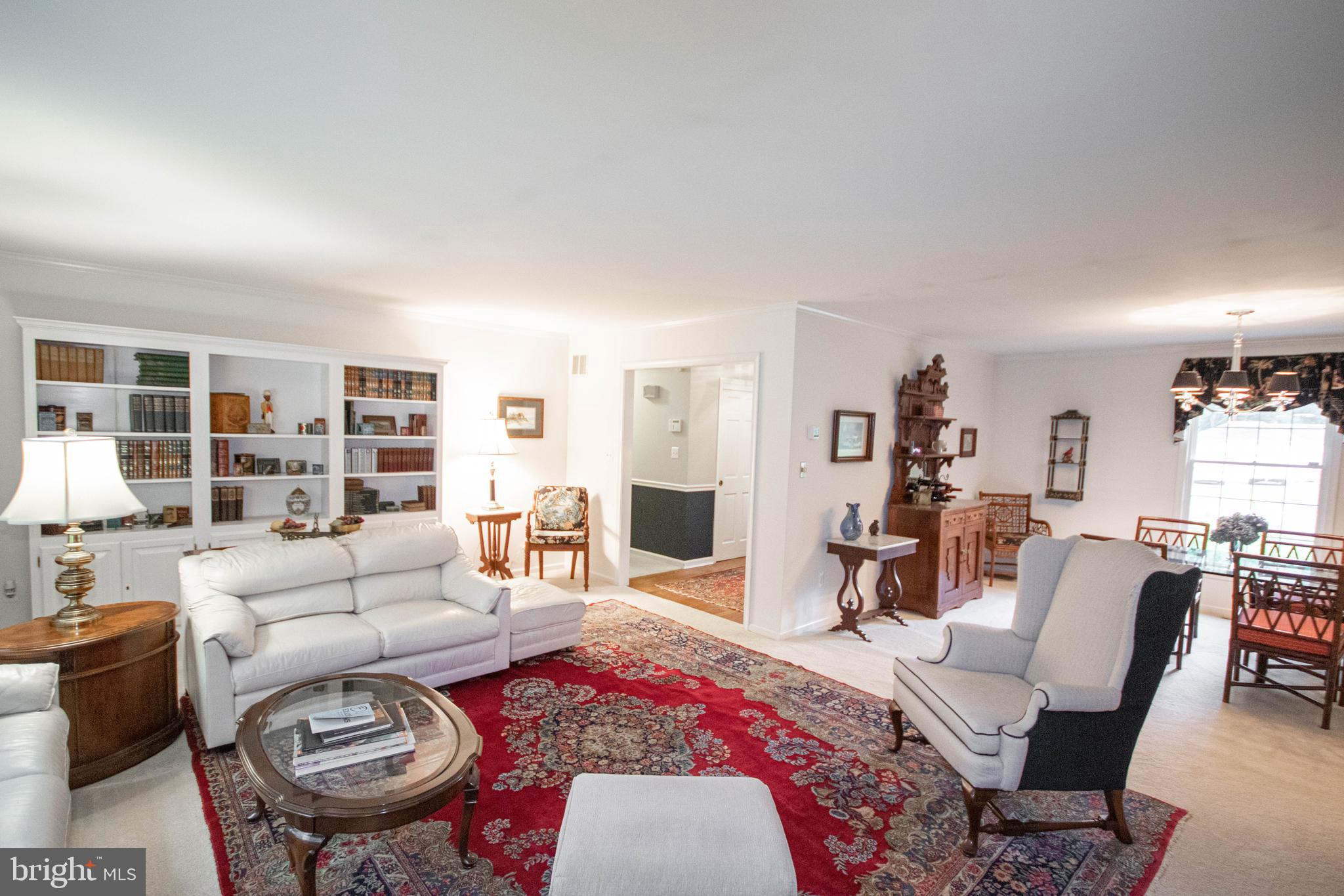 3881 5 Friars Road Salisbury, MD 21804 - Photo 10 of 44 Living room