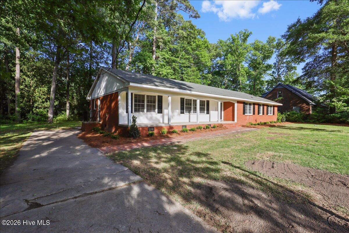 1907 Sedgefield Drive Kinston, NC 28504 - Photo 3 of 34 03-1907 Sedgefield Dr-3