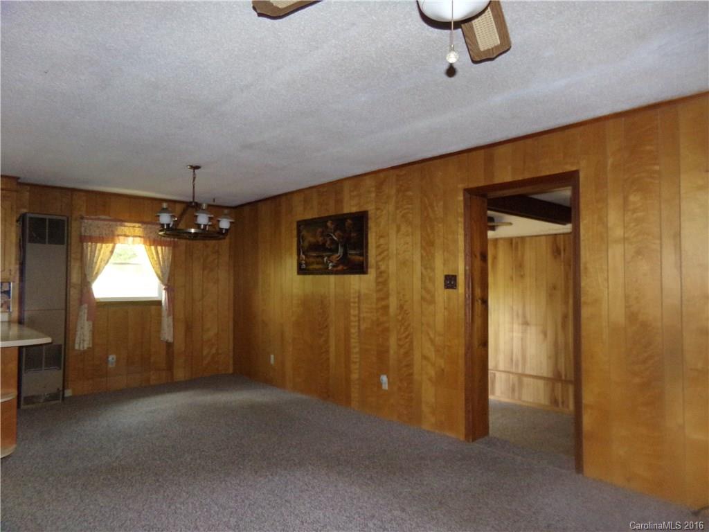 411 Mustang Road Pageland, SC 29728 - Photo 7 of 17