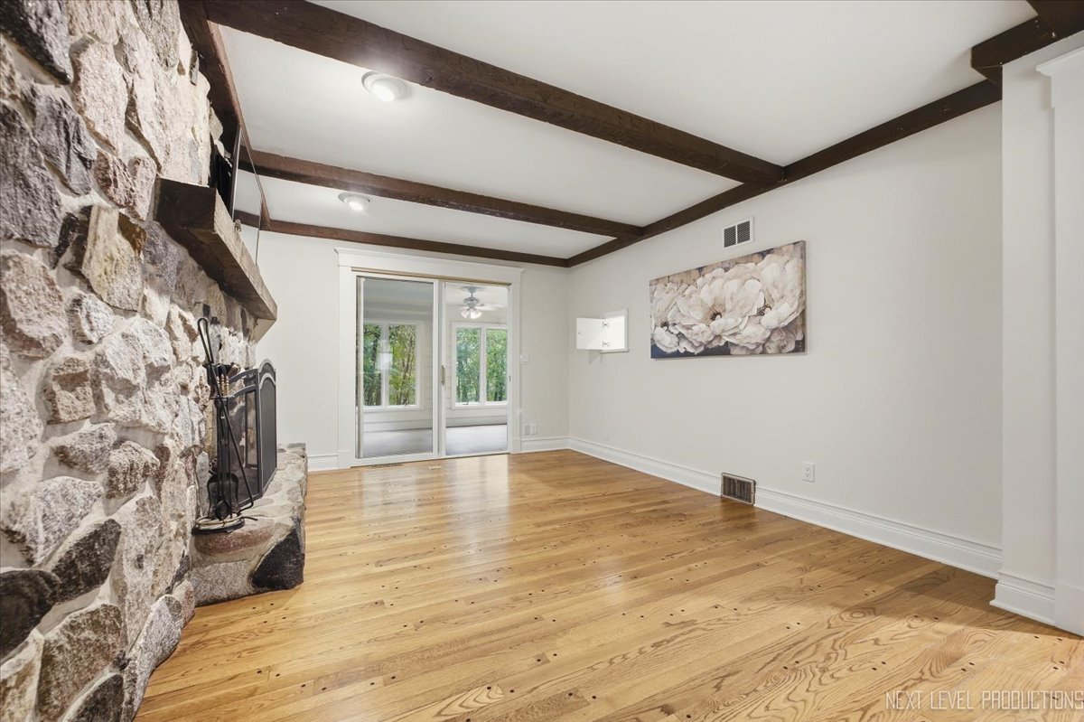 36W584 Wild Rose Road St. Charles, IL 60174 - Photo 5 of 58 Gallery Image 5