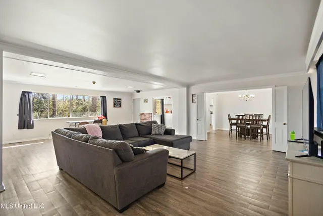 $170,000 | 5726 Fernwood Drive, Jackson, MS 39206