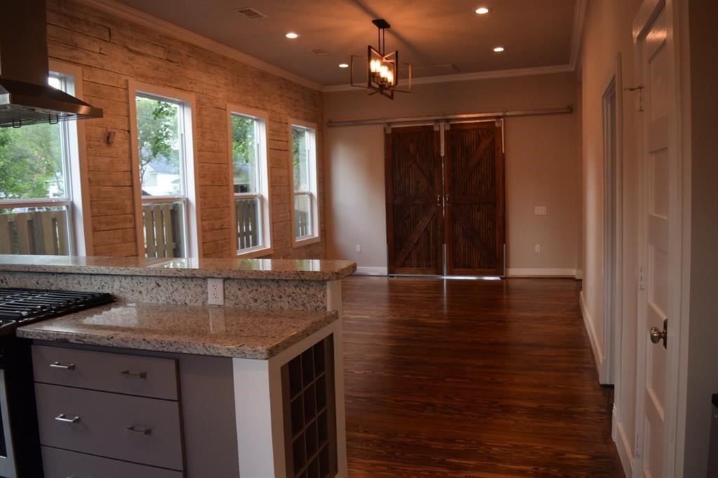 1321 Summer Street Houston, TX 77007 - Photo 9 of 24