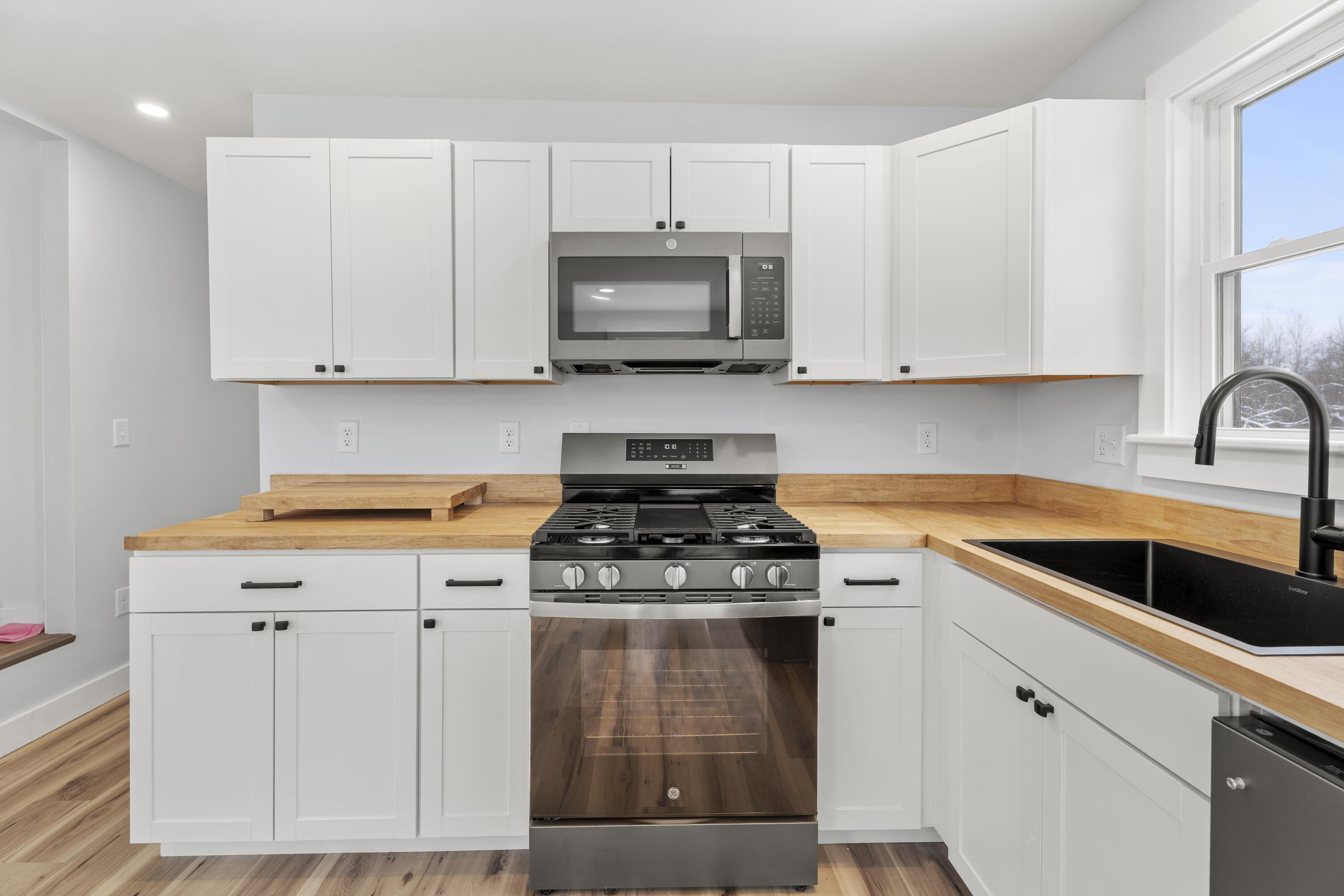 120 Wiswell Road Brewer, ME 04412 - Photo 18 of 40 DSC04059