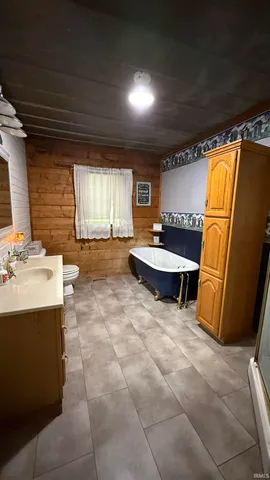 $277,900 | 18 Oak Tree Lane, Springville, IN 47462