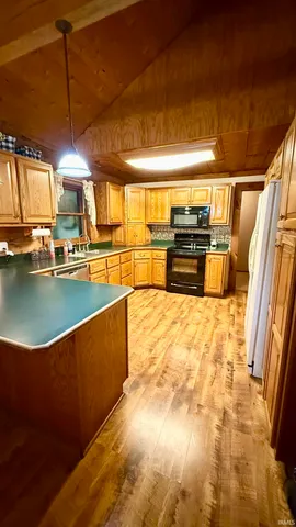 $277,900 | 18 Oak Tree Lane, Springville, IN 47462