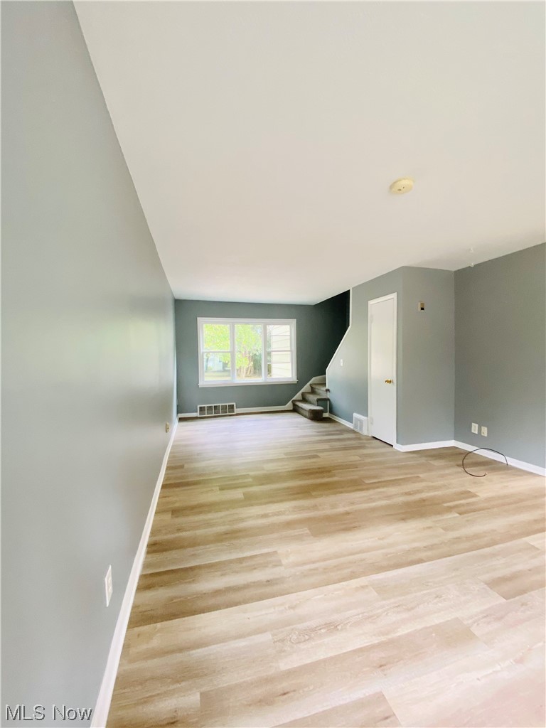 3683 Highland Road Cleveland, OH 44111 - Photo 6 of 17 Gallery Image 6