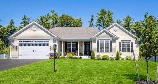 $899,000 | 64 Magnolia Way, Bridgewater, MA 02324
