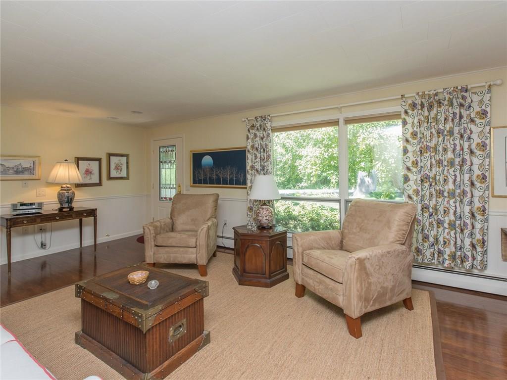 84 Molyneaux Road Camden, ME 04843 - Photo 15 of 35 Photo