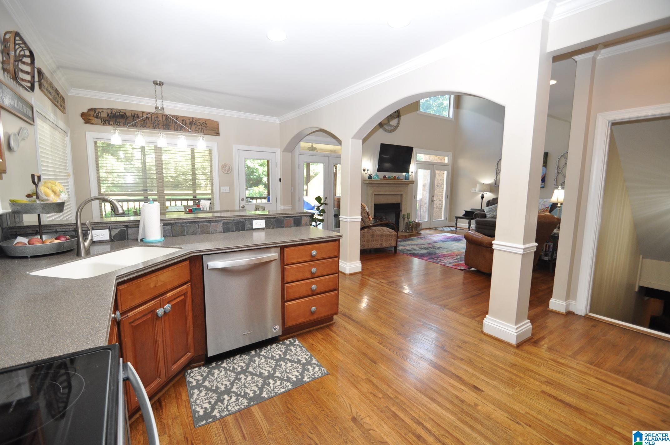 212 Grande View Circle Alabaster, AL 35114 - Photo 7 of 16