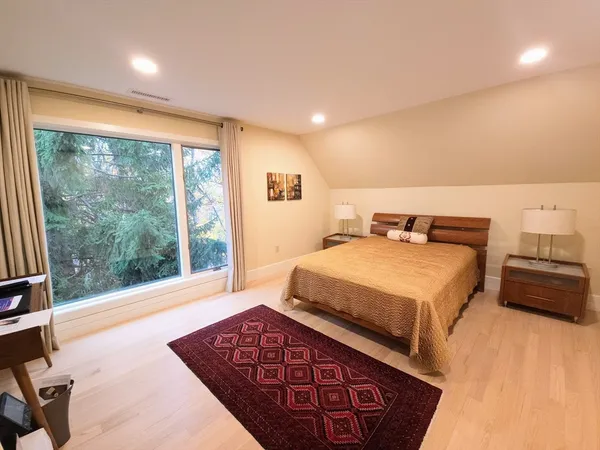 $2,885,000 | 213 Nahanton Street, Unit 213, Newton, MA 02459