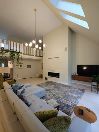 $2,885,000 | 213 Nahanton Street, Unit 213, Newton, MA 02459