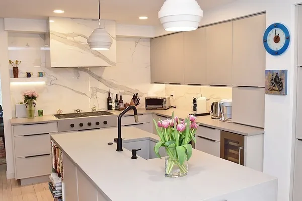 $2,885,000 | 213 Nahanton Street, Unit 213, Newton, MA 02459