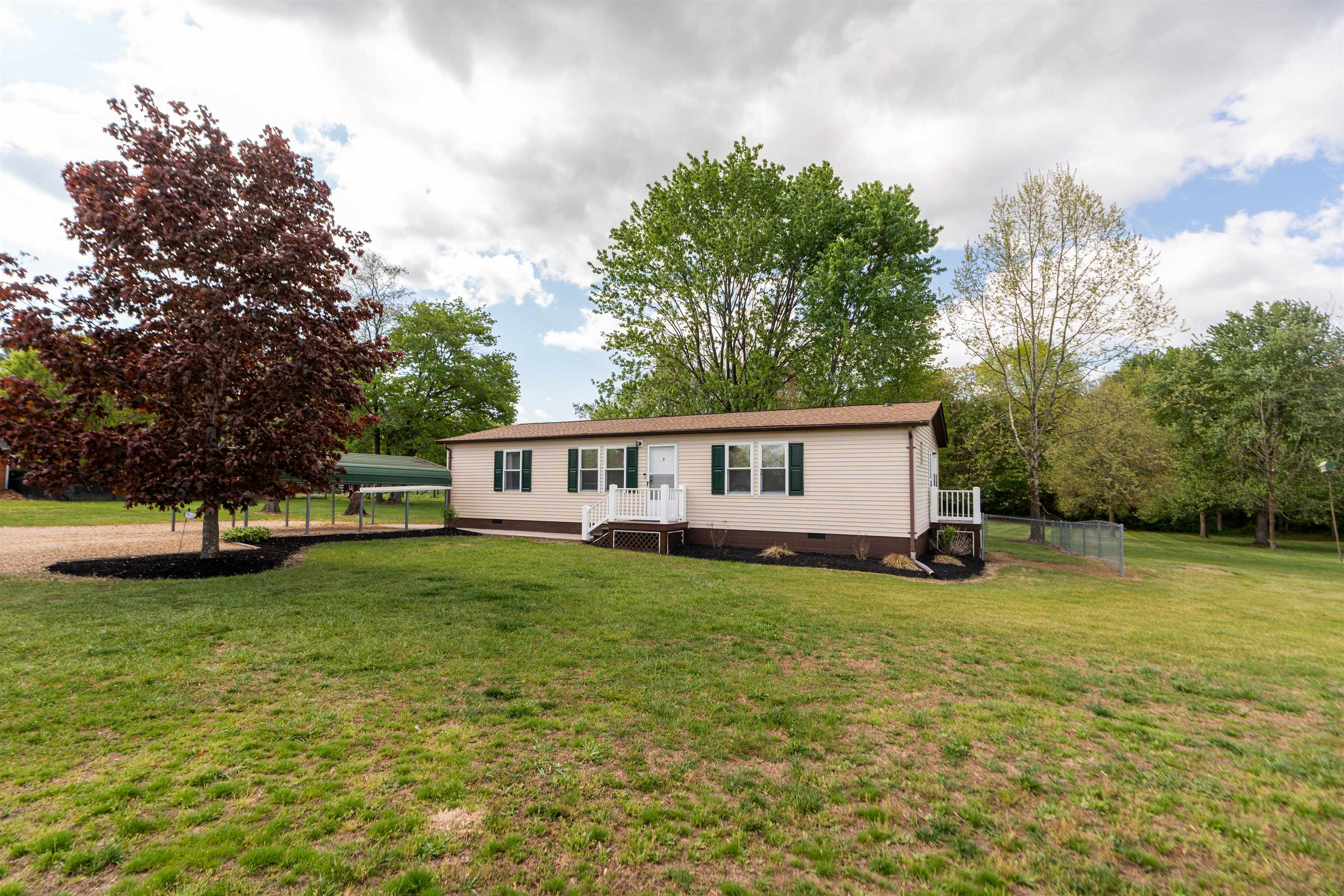 101 Thorofare Road Crimora, VA 24431 - Photo 3 of 60 Gallery Image 3