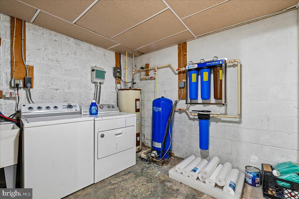 13245 Croom Road Upper Marlboro, MD 20772 - Photo 54 of 75 Laundry area.