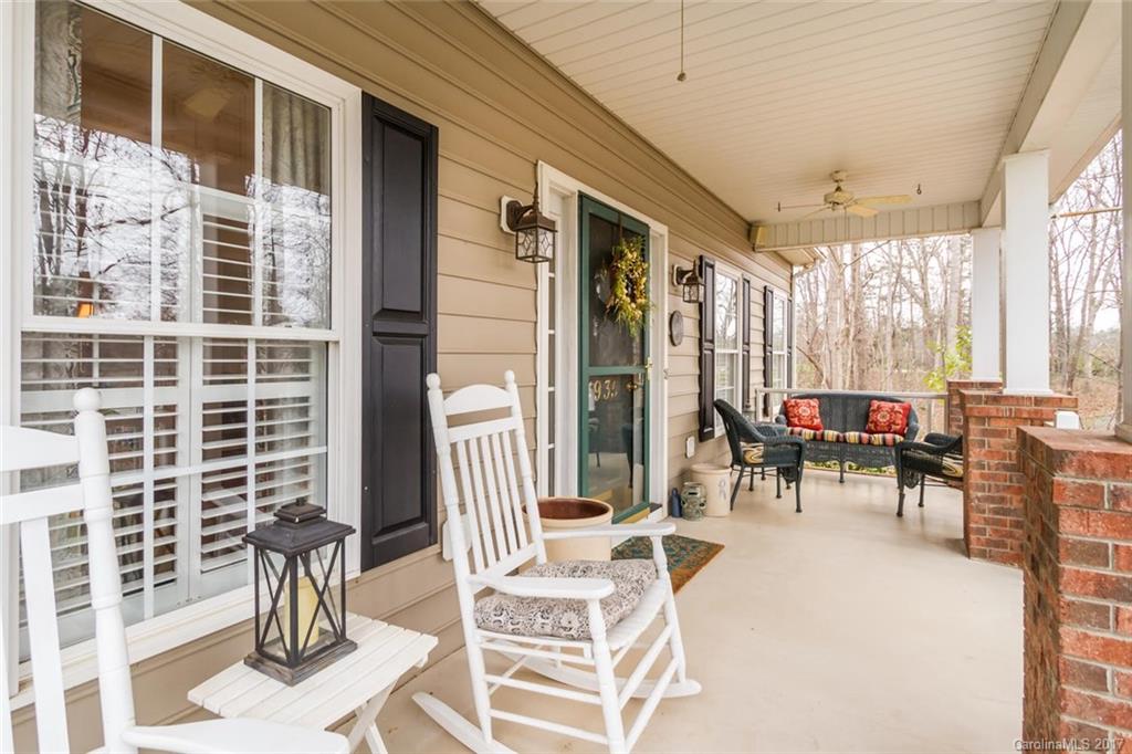 4935 Bay Ridge Lane, Unit 7 Denver, NC 28037 - Photo 2 of 24 Gallery Image 2
