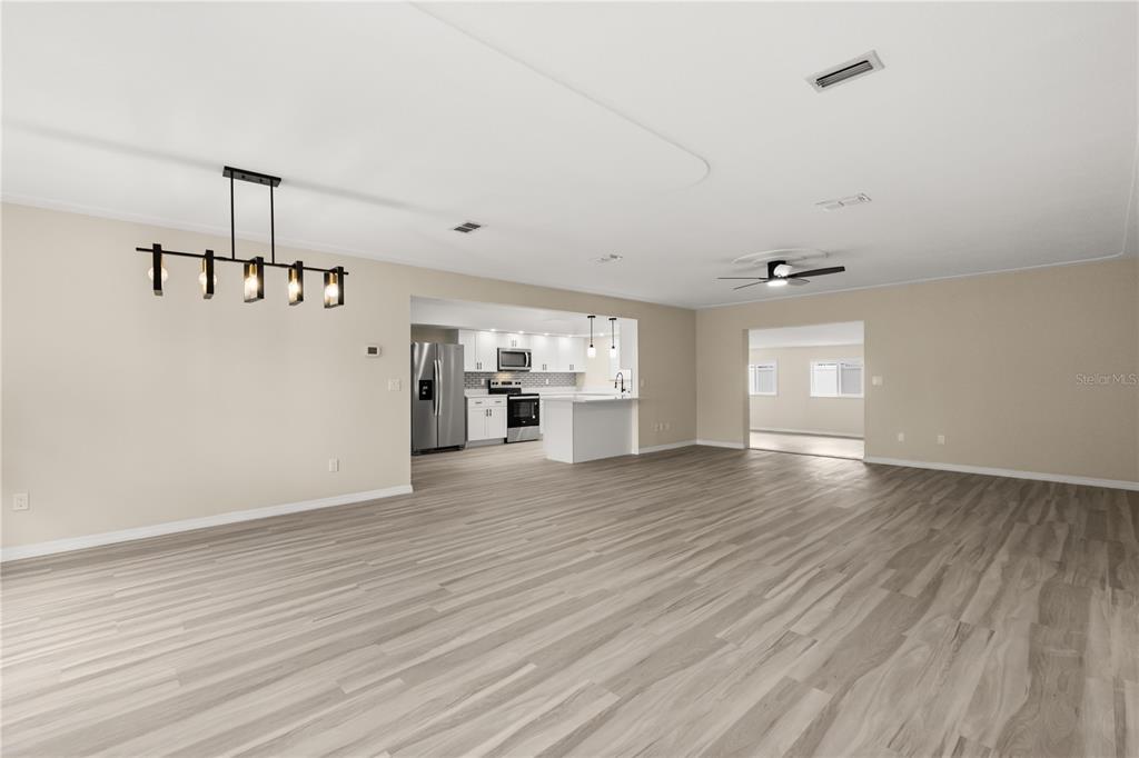 15690 Southwest 46th Circle Ocala, FL 34473 - Photo 4 of 34