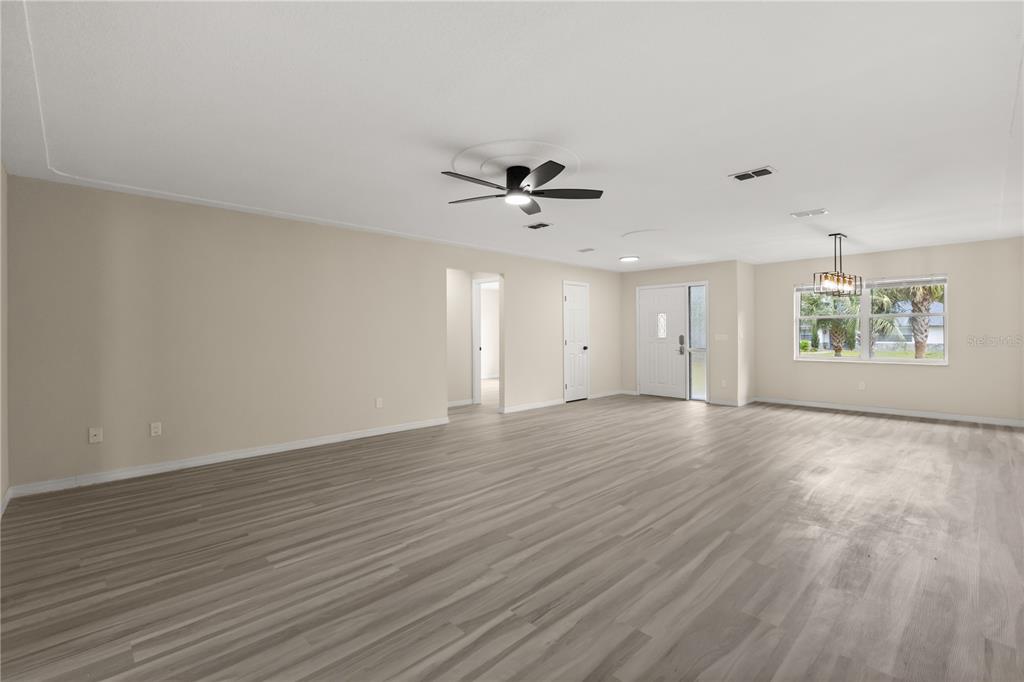 15690 Southwest 46th Circle Ocala, FL 34473 - Photo 5 of 34