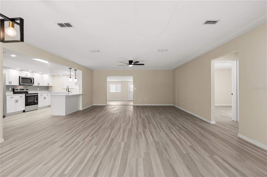 15690 Southwest 46th Circle Ocala, FL 34473 - Photo 8 of 34