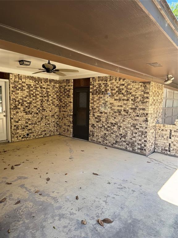 711 Farmington Road Howe, TX 75459 - Photo 21 of 21 a view of wooden door