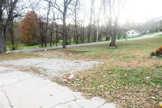 $145,000 | 4910 Clover Road, St. Joseph, MO 64505